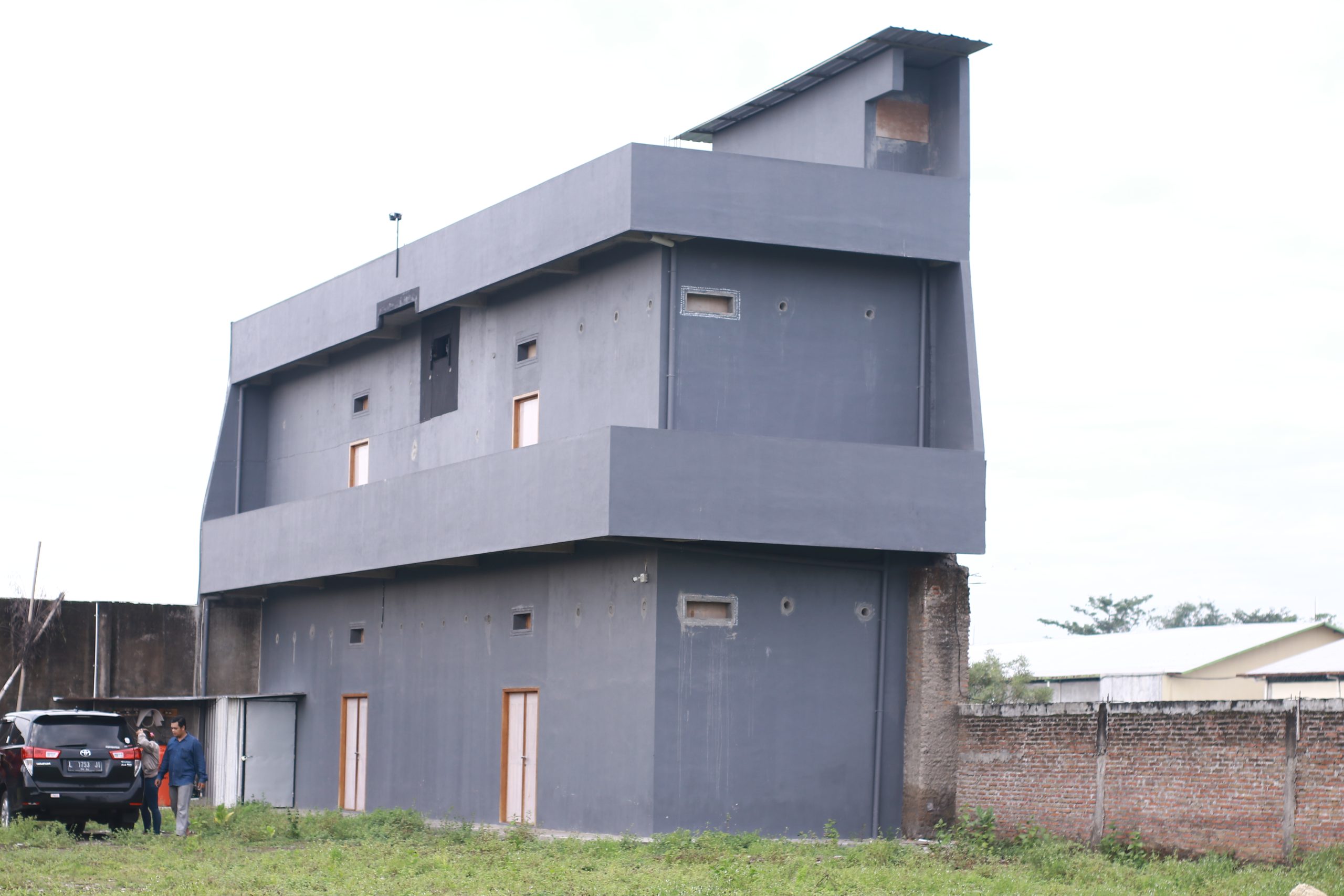 在自己的燕子楼里制作燕子窝： 程序和维护